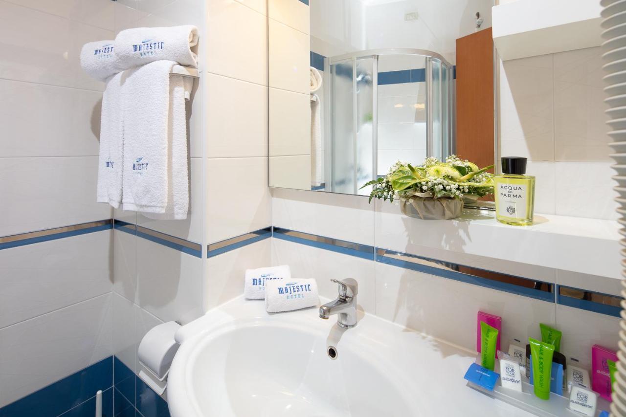 Majestic Beach Hotel & Wellness Bibione Exterior foto